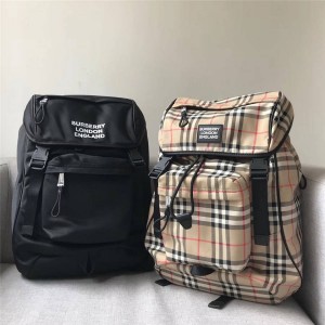 Burberry博柏利巴宝莉包包价格徽标印花ECONYL双肩包80181131