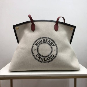 Burberry正品巴宝莉英国官网Society徽标图案帆布赛尔迪托特包80321681