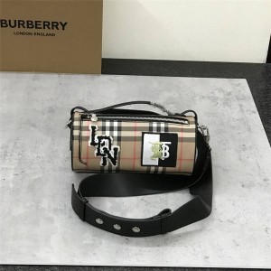 Burberry博柏利巴宝莉美国官方网The Barrel格纹刺绣巴瑞尔包圆筒包