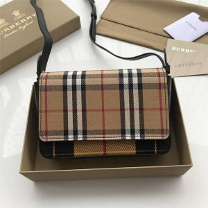 Burberry巴宝莉美国官网代购Vintage 格纹拼皮革斜背包40777831