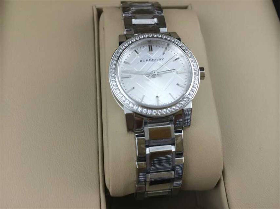burberry bu9220